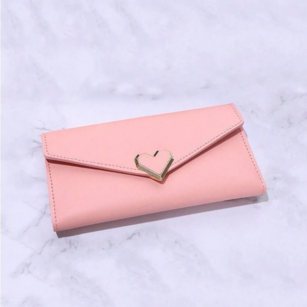 Chic Pink Heart Accent Wallet - Picture 2 of 4